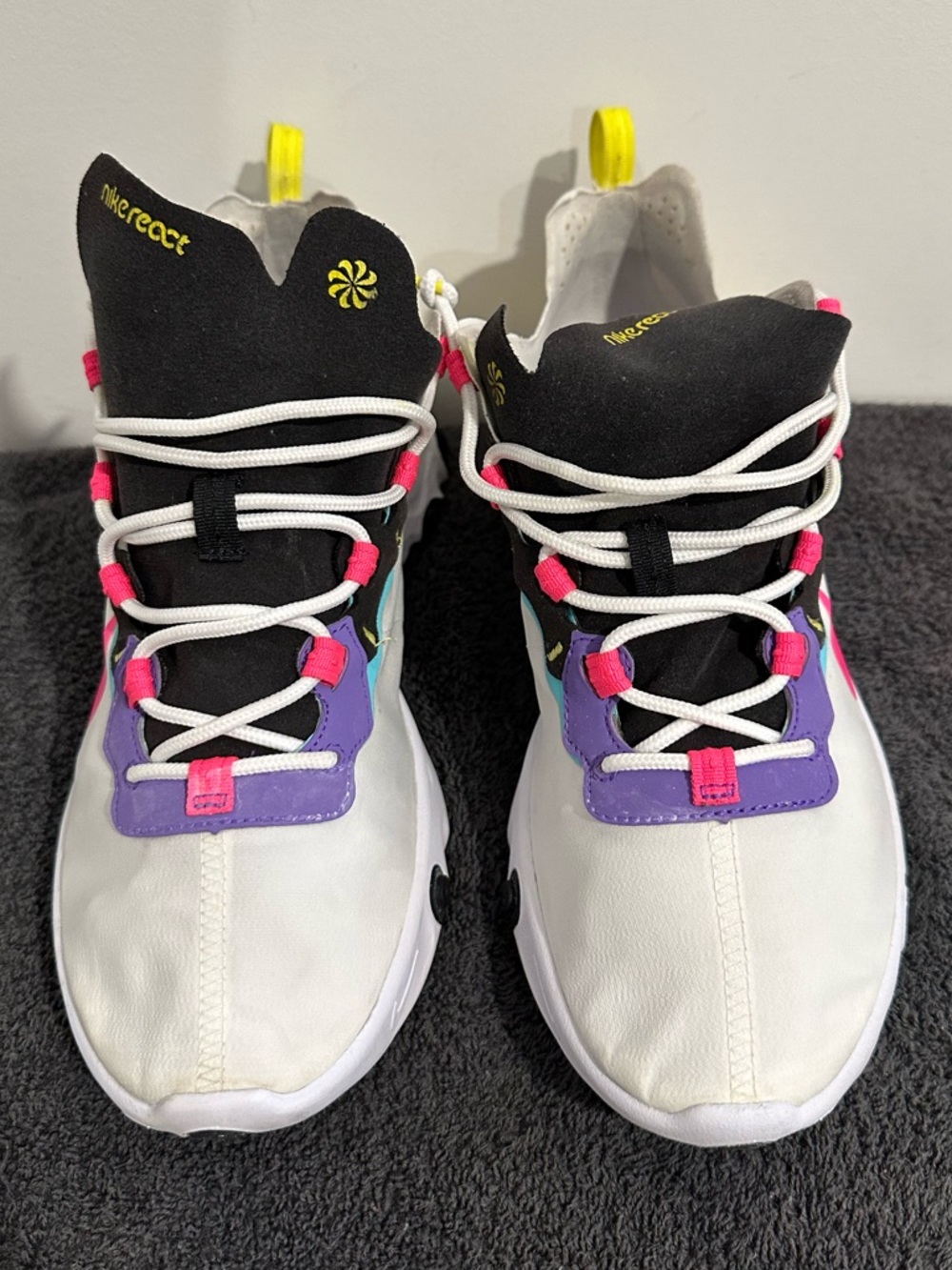Nike 270 React Element. Men’s Shoe.